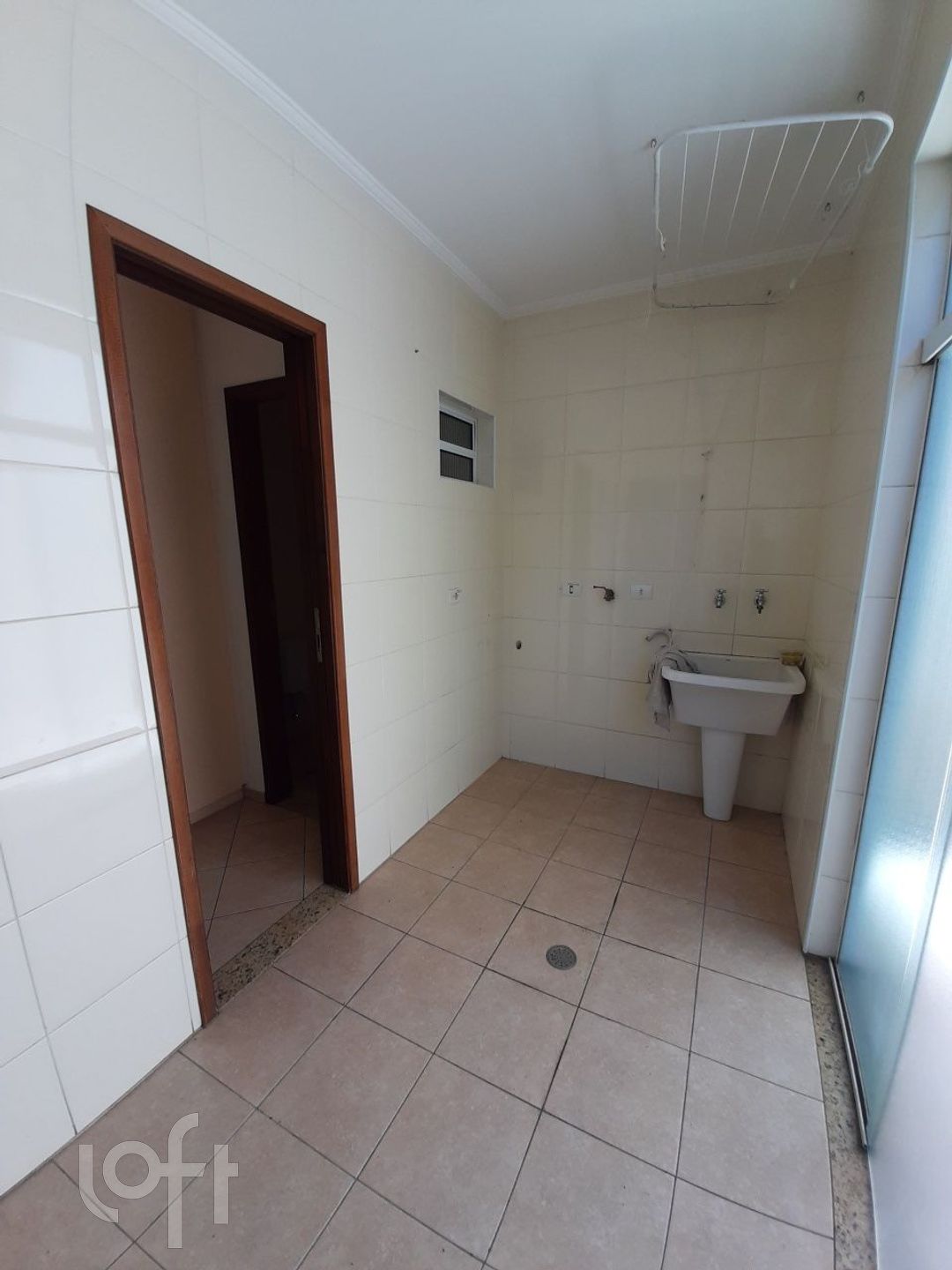 Casa à venda com 3 quartos, 200m² - Foto 25