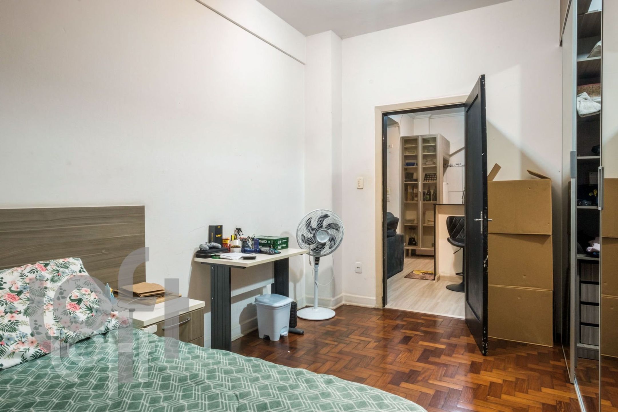 Apartamento à venda com 2 quartos, 67m² - Foto 9