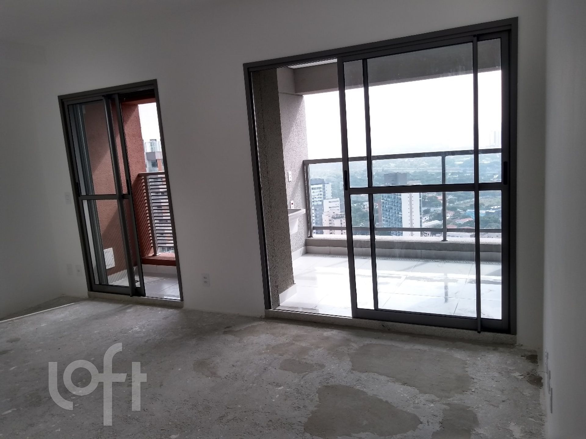 Apartamento à venda com 1 quarto, 37m² - Foto 2