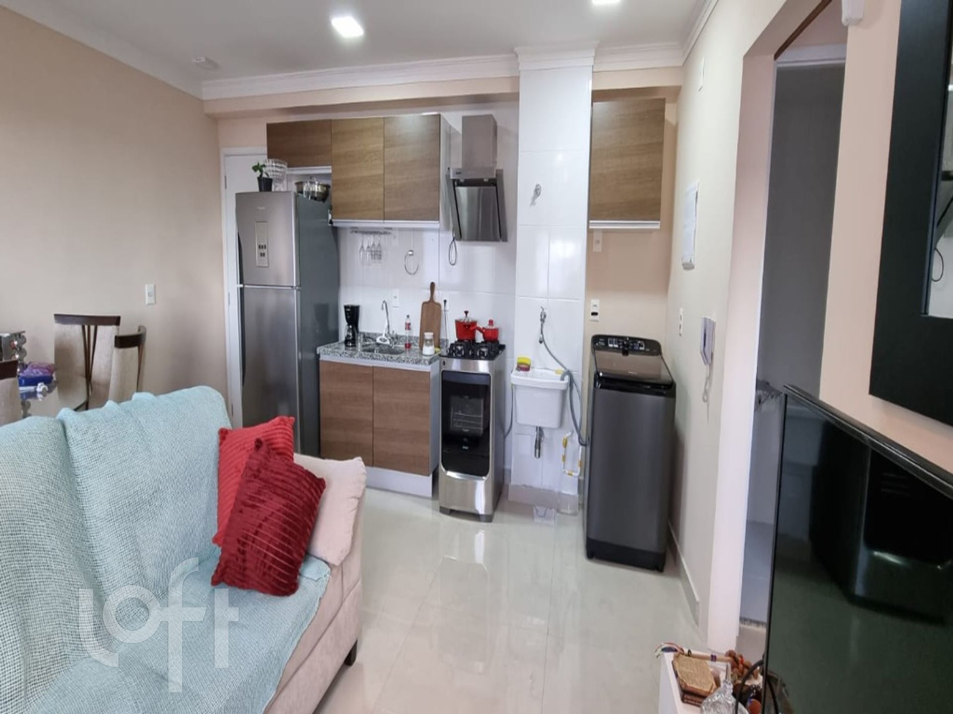 Apartamento à venda com 2 quartos, 40m² - Foto 4