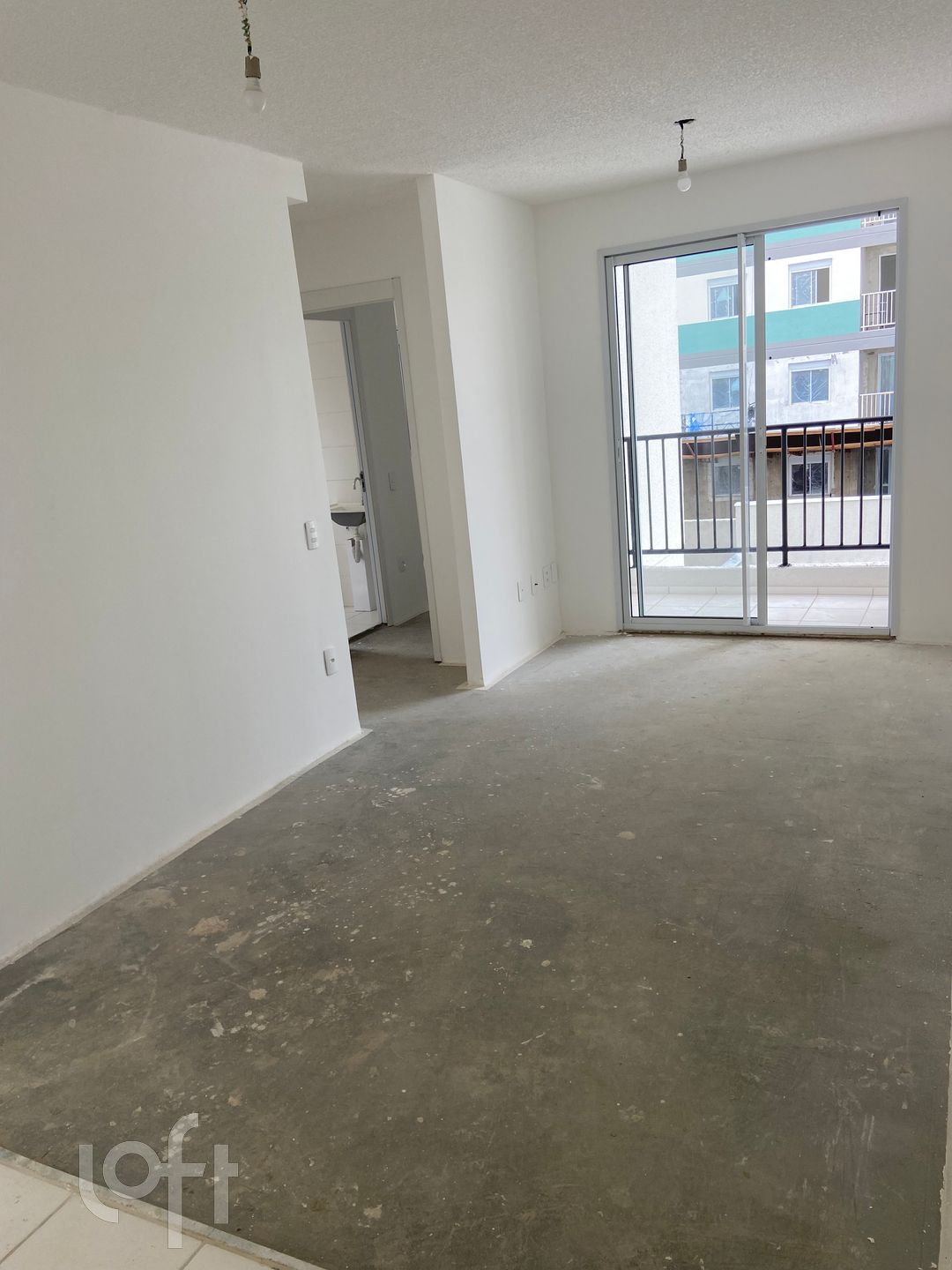 Apartamento à venda com 2 quartos, 55m² - Foto 1