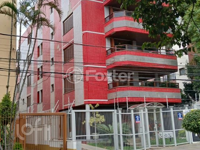 Apartamento com 237m², 3 dormitórios, 1 suíte, 2 vagas, Petrópolis em Porto Alegre