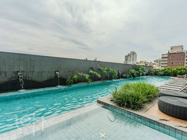 Apartamento com 64m², 2 dormitórios, 1 vaga, Menino Deus em Porto Alegre