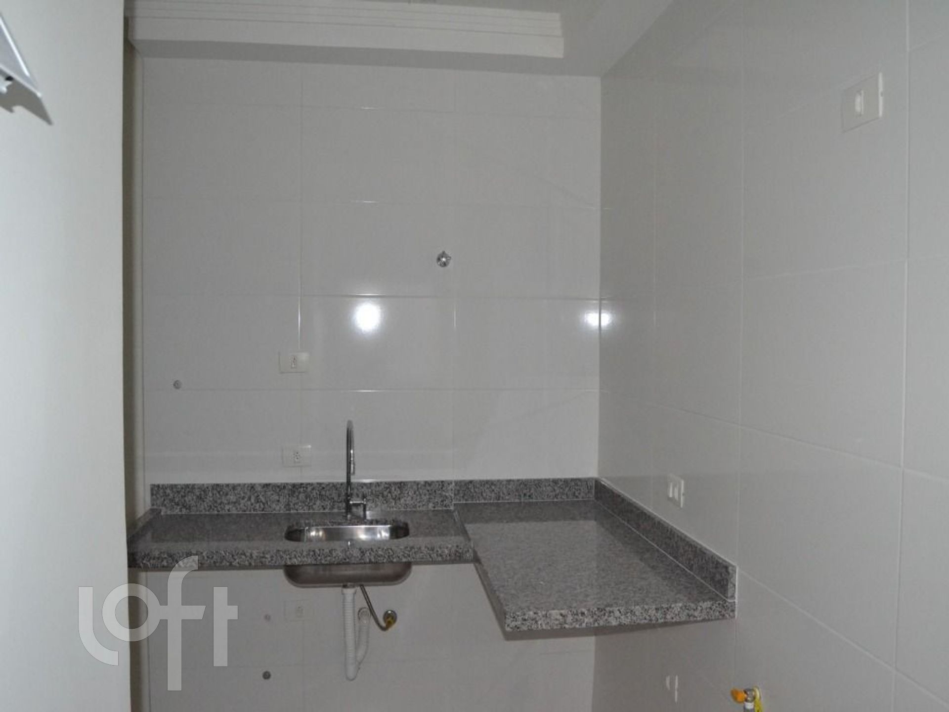 Apartamento à venda com 2 quartos, 43m² - Foto 9