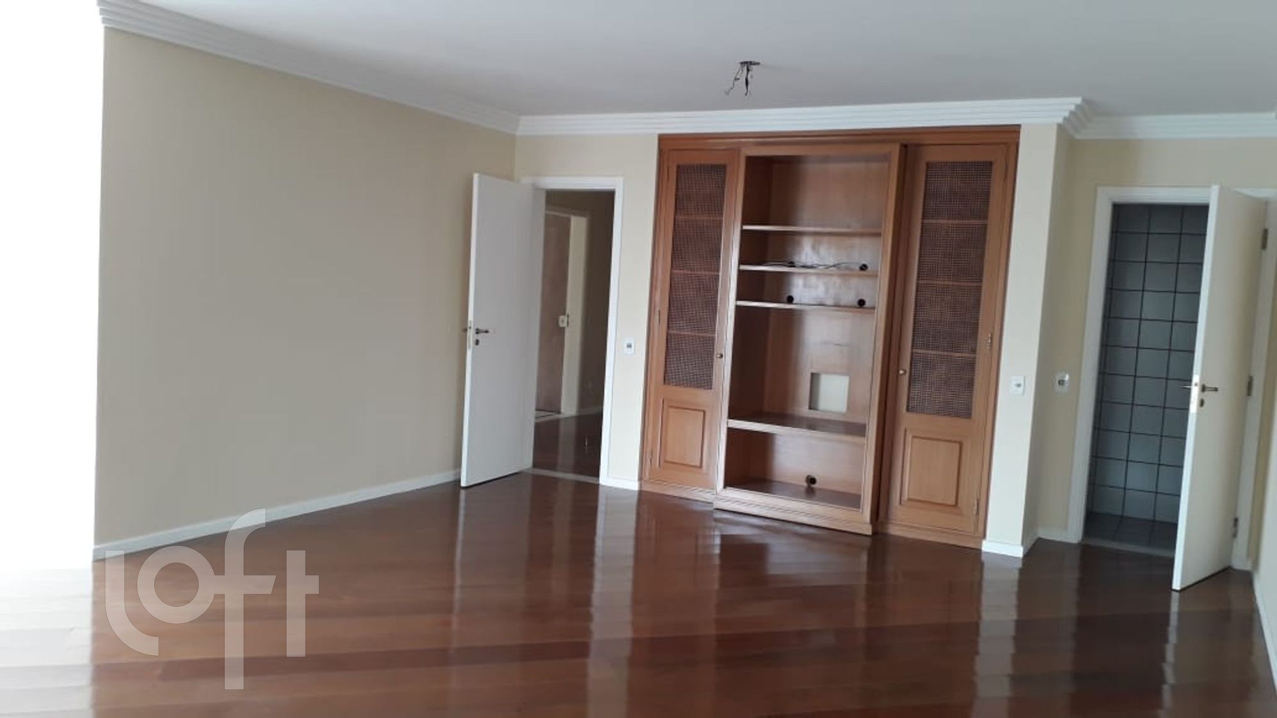 Apartamento à venda com 4 quartos, 212m² - Foto 4