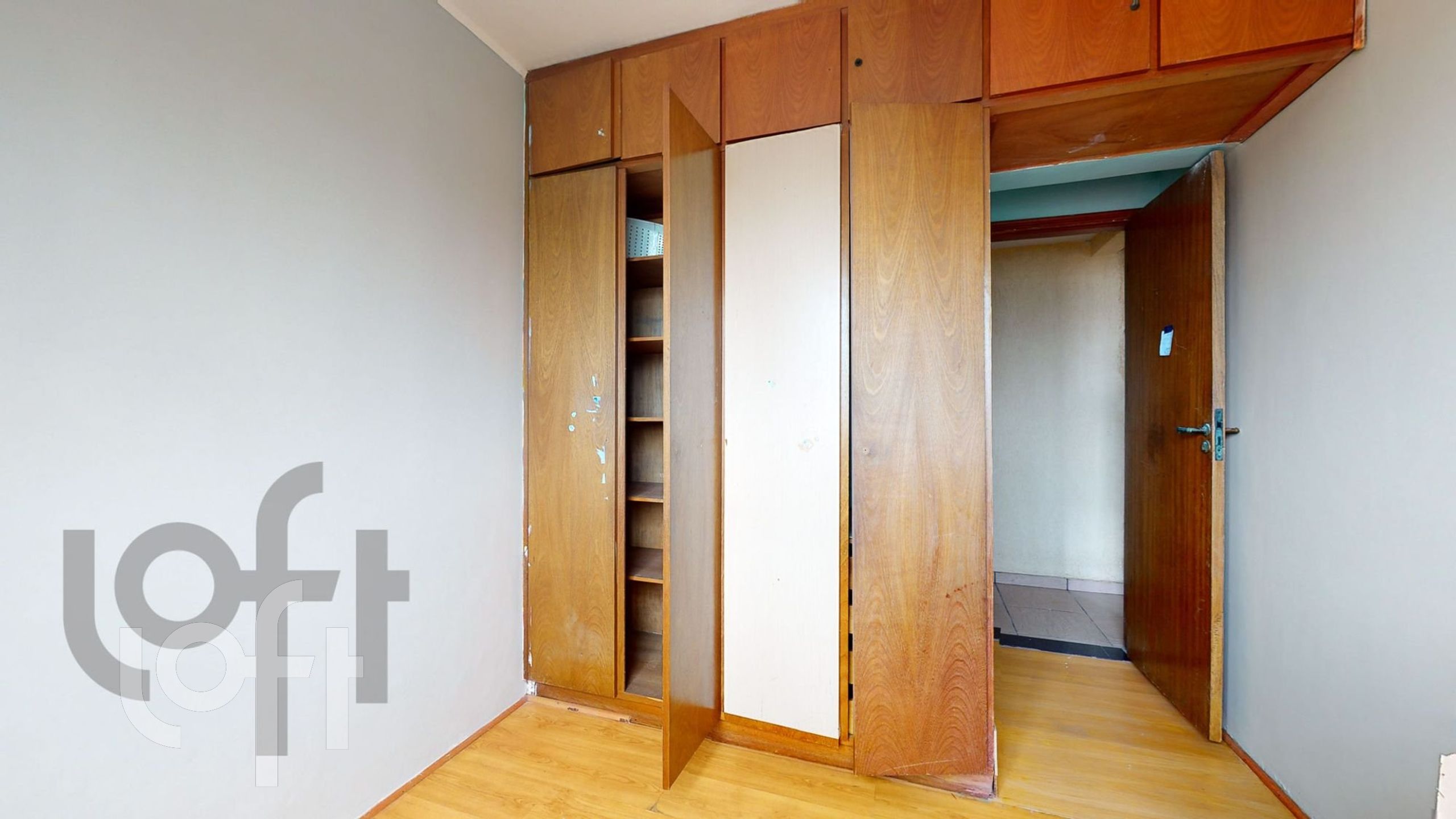 Apartamento à venda com 2 quartos, 62m² - Foto 32