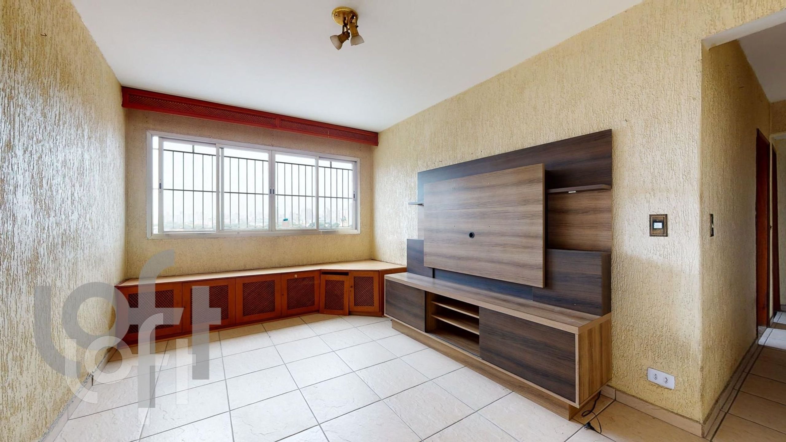 Apartamento à venda com 2 quartos, 62m² - Foto 1