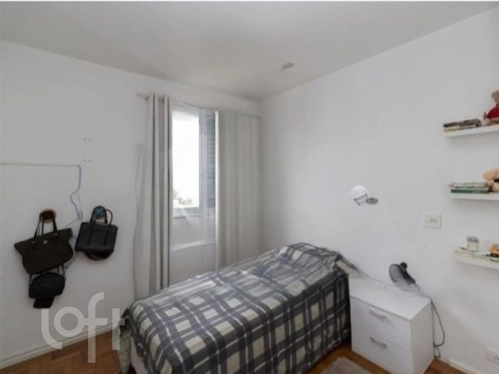 Apartamento à venda com 4 quartos, 150m² - Foto 4