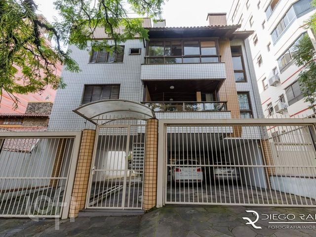 Apartamento com 200m², 2 dormitórios, 1 suíte, 1 vaga, Higienópolis em Porto Alegre