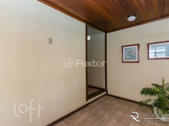 Apartamento com 200m², 2 dormitórios, 1 suíte, 1 vaga, Higienópolis em Porto Alegre