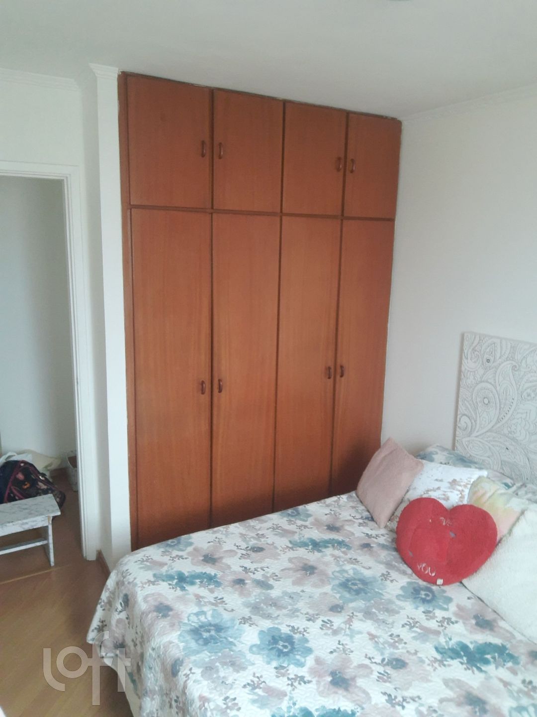 Apartamento à venda com 2 quartos, 62m² - Foto 2