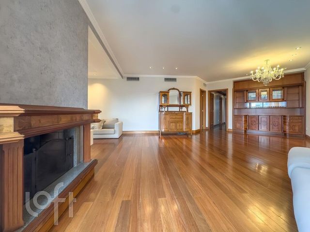 Apartamento com 208m², 3 dormitórios, 2 suítes, 3 vagas, Bela Vista em Porto Alegre