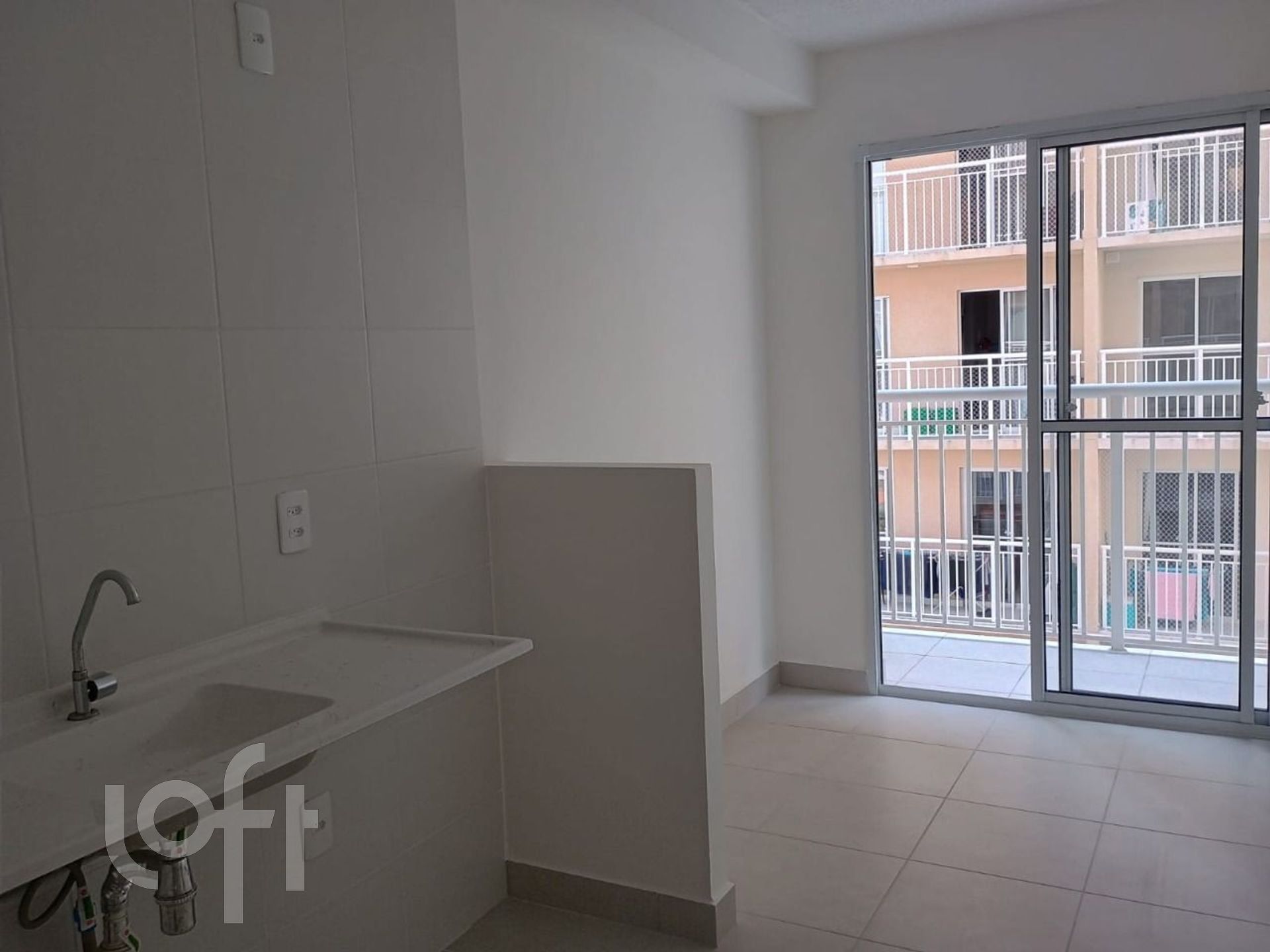 Apartamento à venda com 1 quarto, 28m² - Foto 20