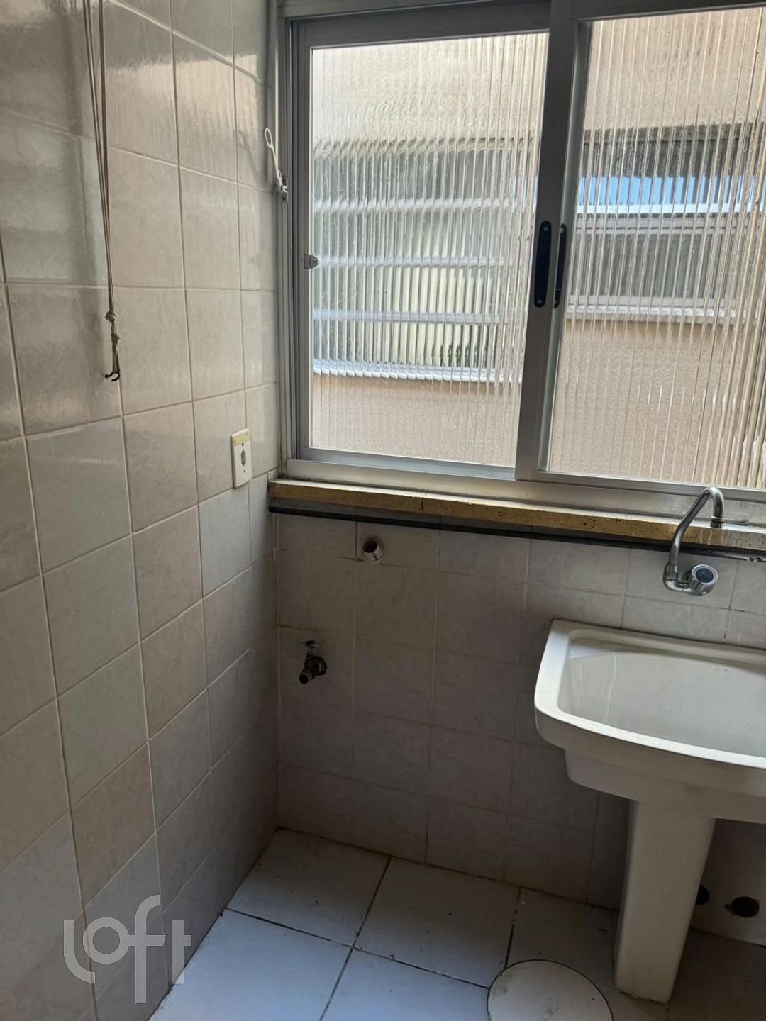 Apartamento com 95m², 3 dormitórios, 1 vaga, Rio Branco em Porto Alegre