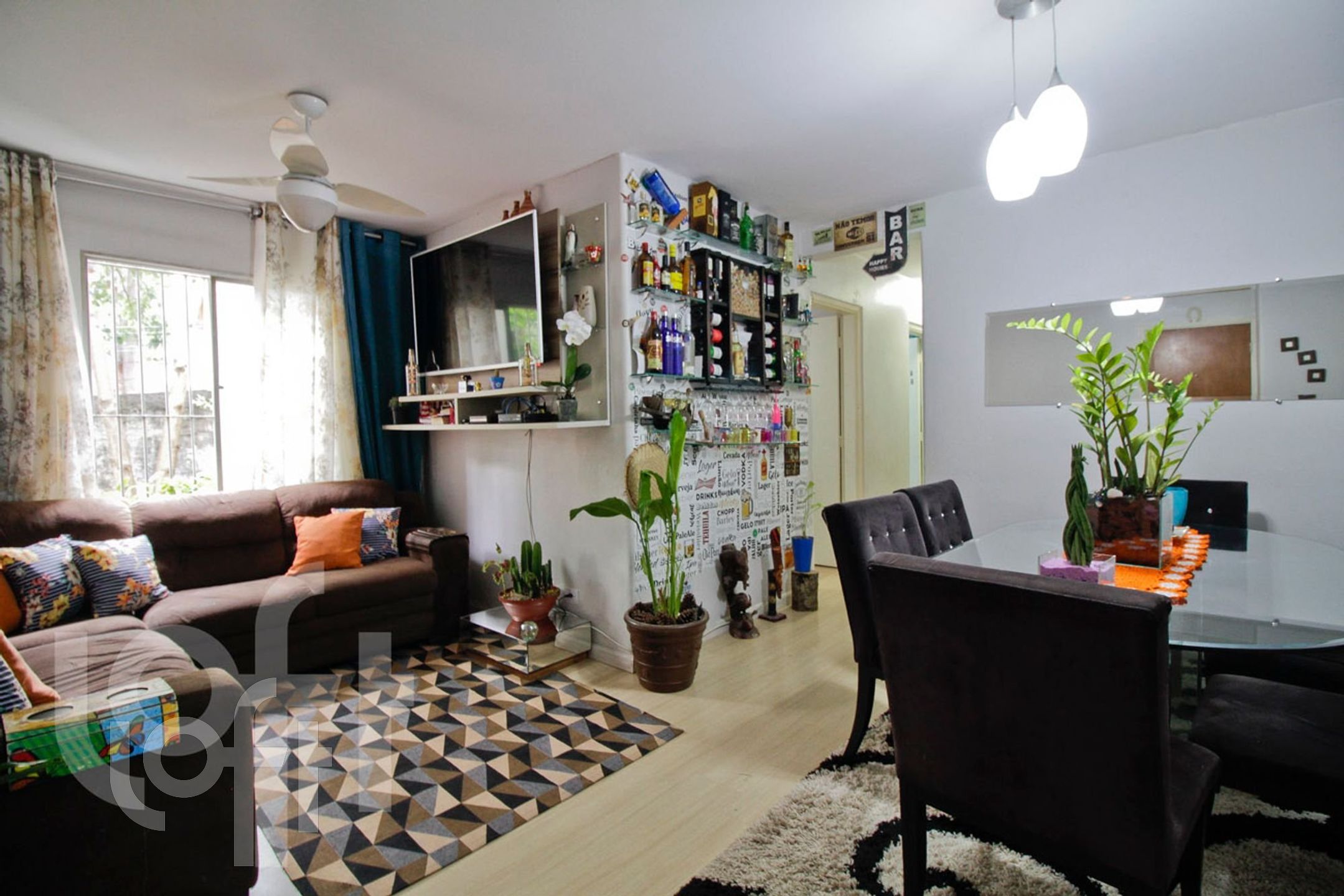 Apartamento à venda com 3 quartos, 67m² - Foto 1