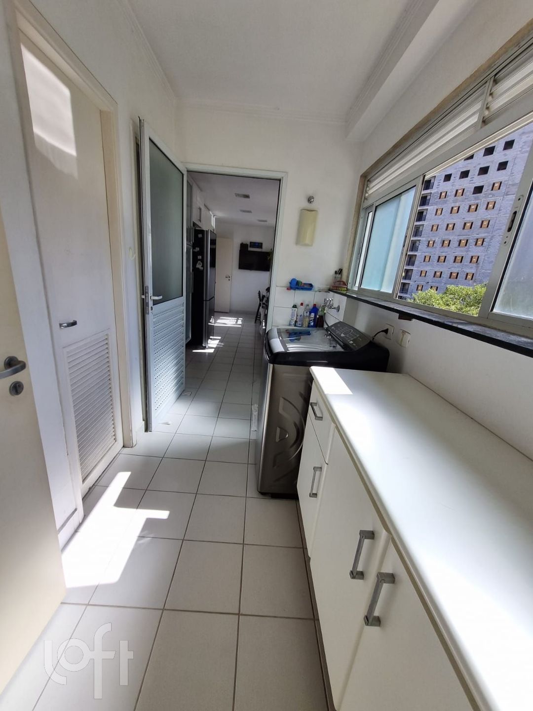 Apartamento à venda com 3 quartos, 132m² - Foto 29