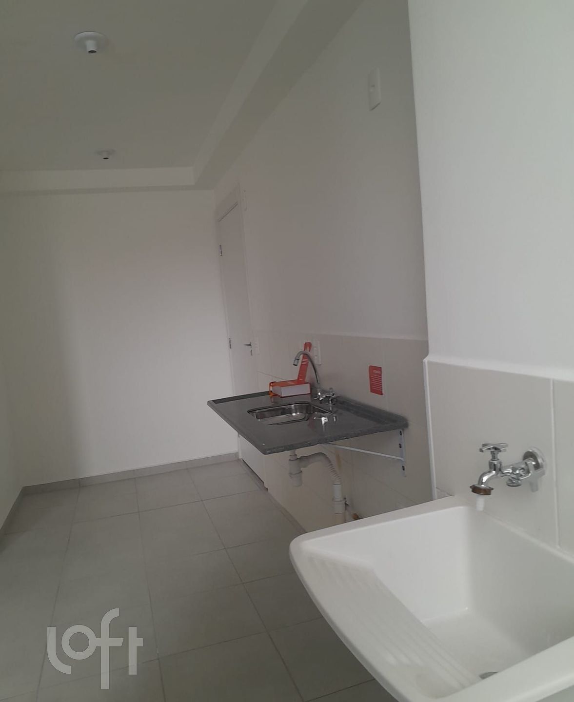 Apartamento à venda com 2 quartos, 40m² - Foto 5