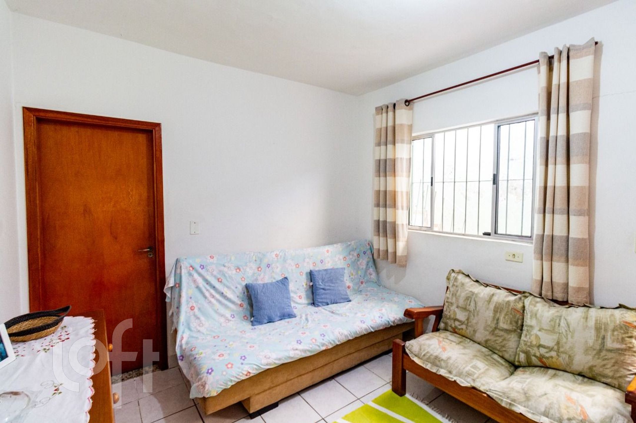 Casa à venda em Itaquera com 88 m², 2 quartos, 1 suíte, 2 vagas