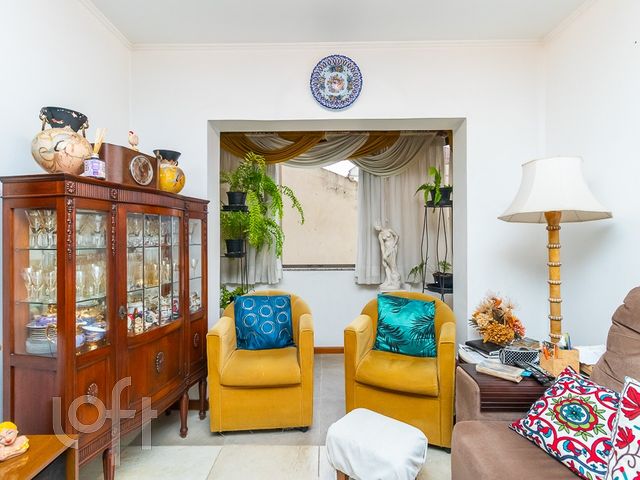 Apartamento com 126m², 3 dormitórios, 1 suíte, 1 vaga, São João em Porto Alegre