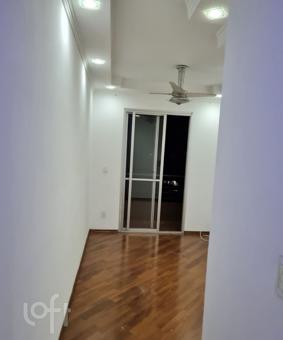 Apartamento à venda com 2 quartos, 50m² - Foto 2