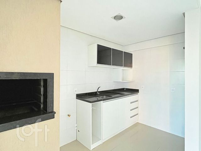 Apartamento com 78m², 2 dormitórios, 1 suíte, 2 vagas, Vila Ipiranga em Porto Alegre