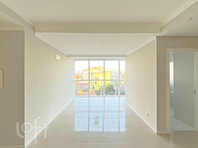 Apartamento com 78m², 2 dormitórios, 1 suíte, 2 vagas, Vila Ipiranga em Porto Alegre