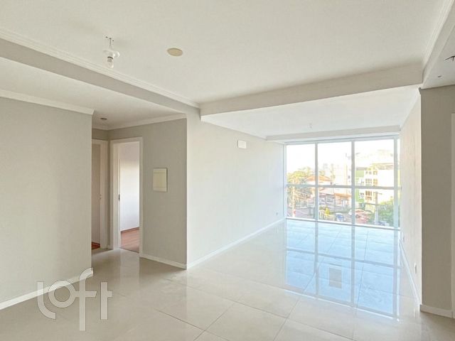 Apartamento com 78m², 2 dormitórios, 1 suíte, 2 vagas, Vila Ipiranga em Porto Alegre
