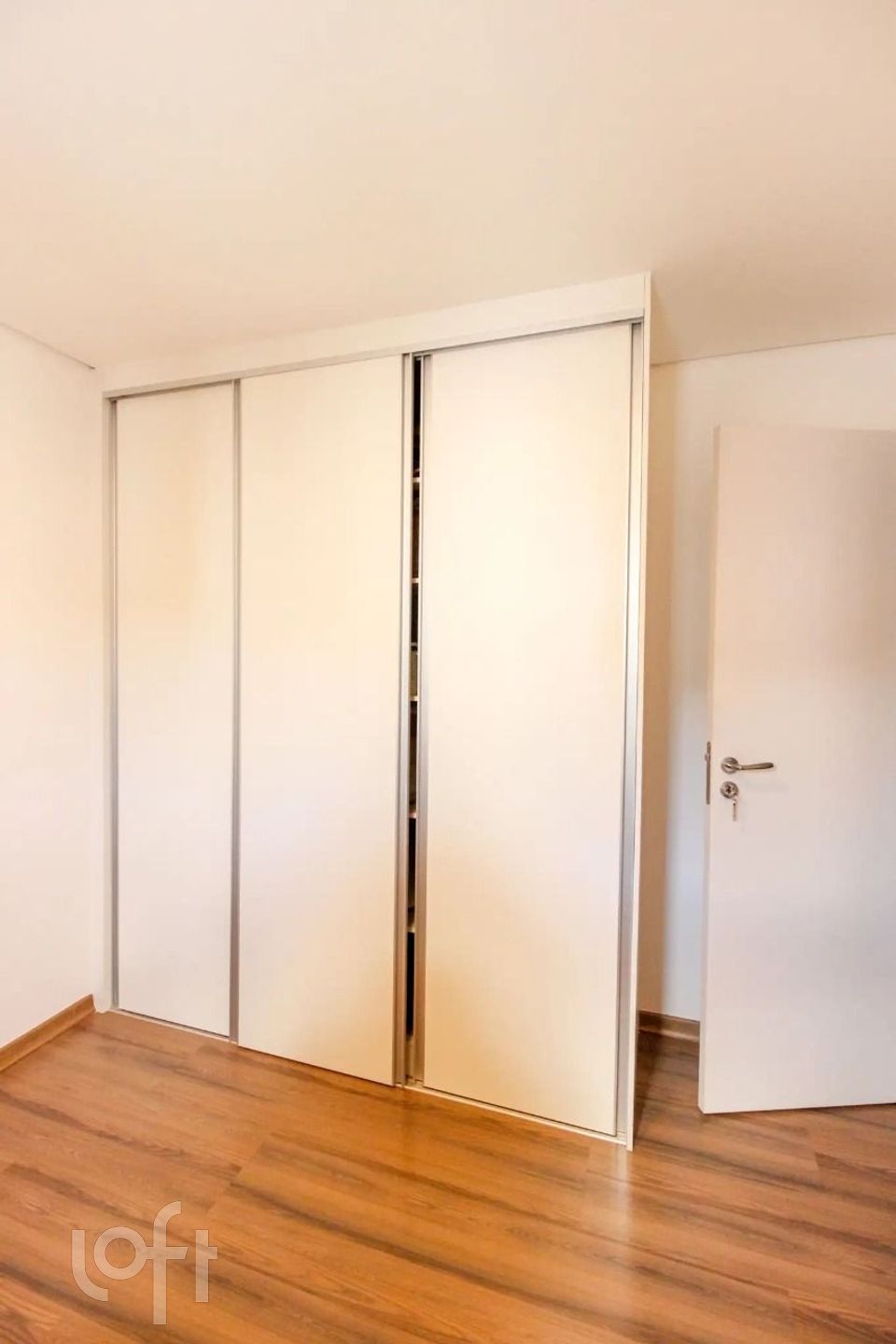 Apartamento à venda com 3 quartos, 176m² - Foto 15