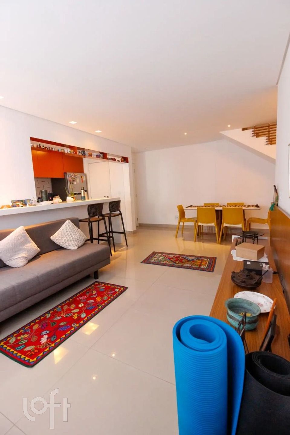 Apartamento à venda com 3 quartos, 176m² - Foto 1