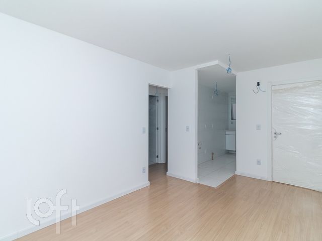 Apartamento com 51m², 2 dormitórios, 1 suíte, 1 vaga, Independência em Porto Alegre