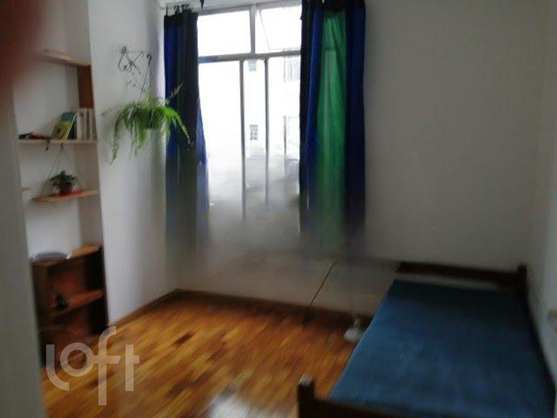 Apartamento à venda com 3 quartos, 87m² - Foto 2