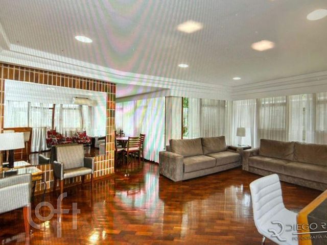 Apartamento com 142m², 3 dormitórios, 3 suítes, 2 vagas, Bela Vista em Porto Alegre