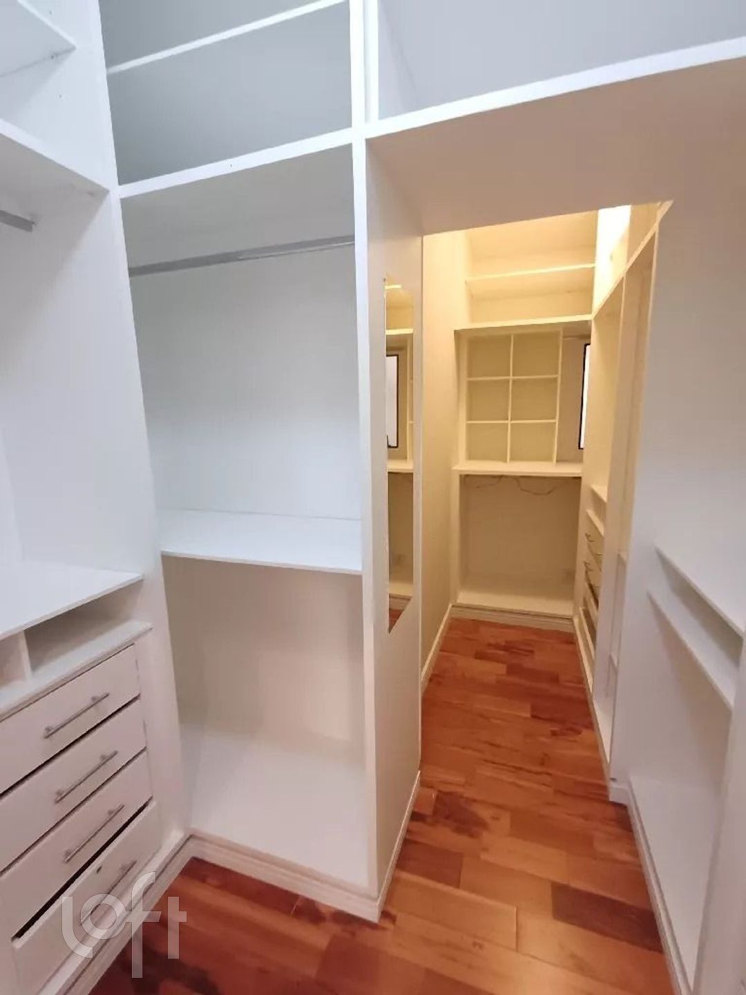 Apartamento à venda em Real Parque com 246 m², 4 quartos, 4 vagas