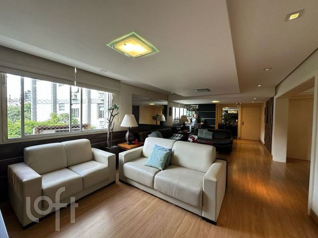 Apartamento com 191m², 4 dormitórios, 3 suítes, 2 vagas, Boa Vista em Porto Alegre