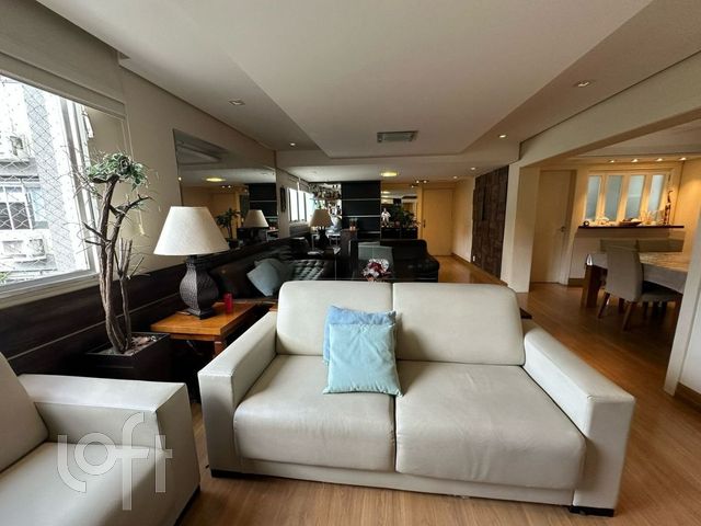 Apartamento com 191m², 4 dormitórios, 3 suítes, 2 vagas, Boa Vista em Porto Alegre