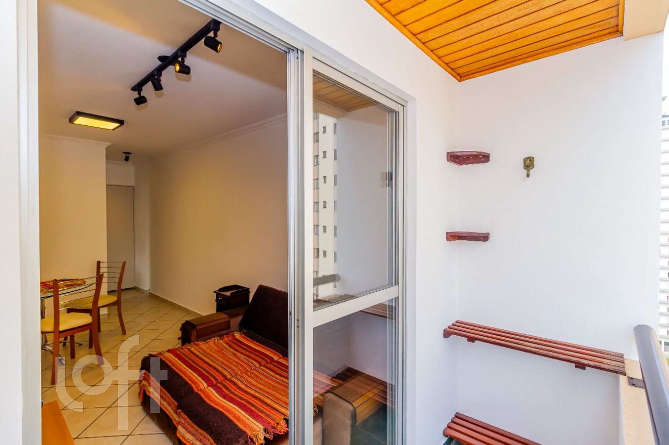 Apartamento à venda com 2 quartos, 50m² - Foto 15