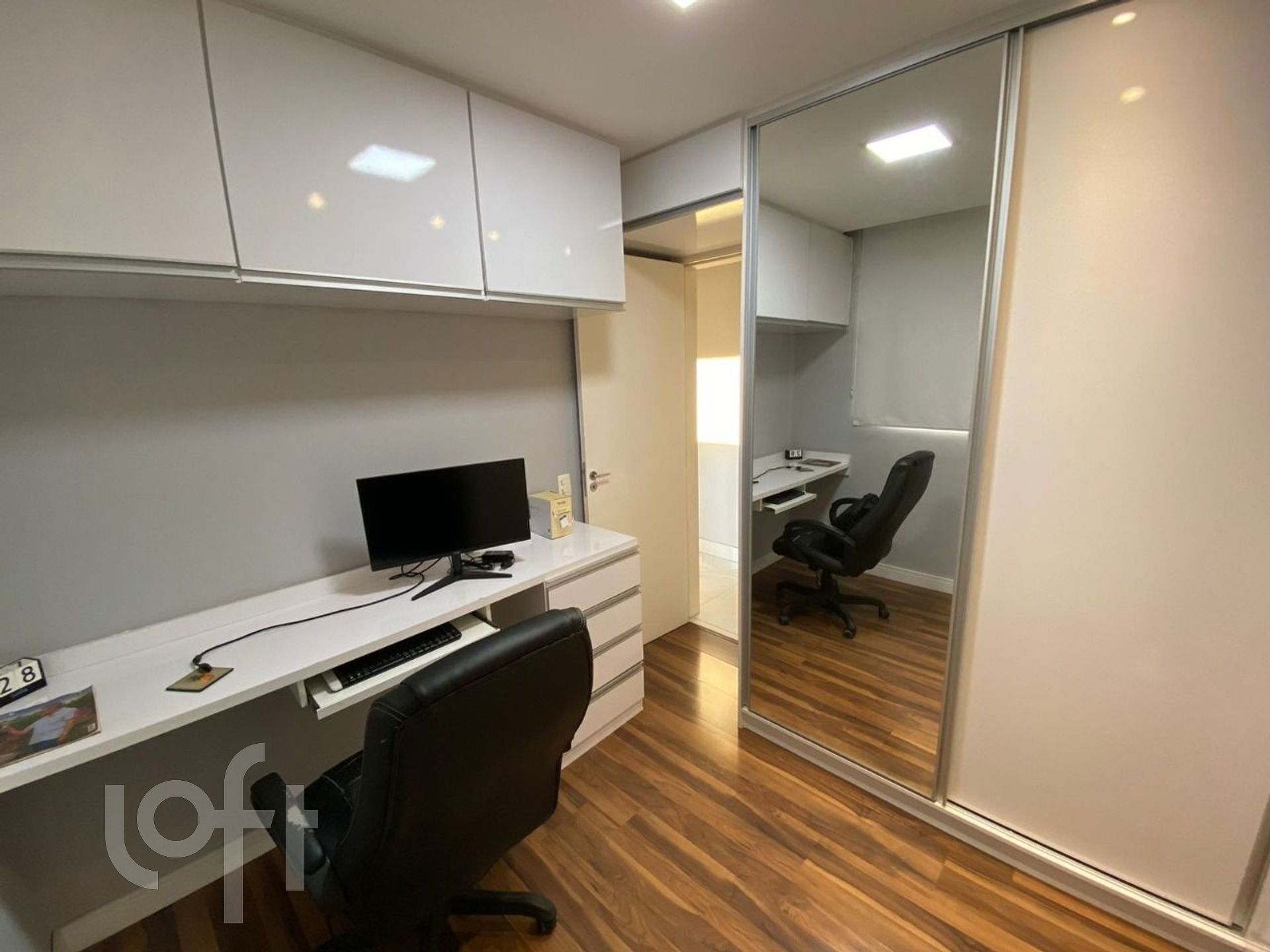 Apartamento à venda com 3 quartos, 144m² - Foto 12