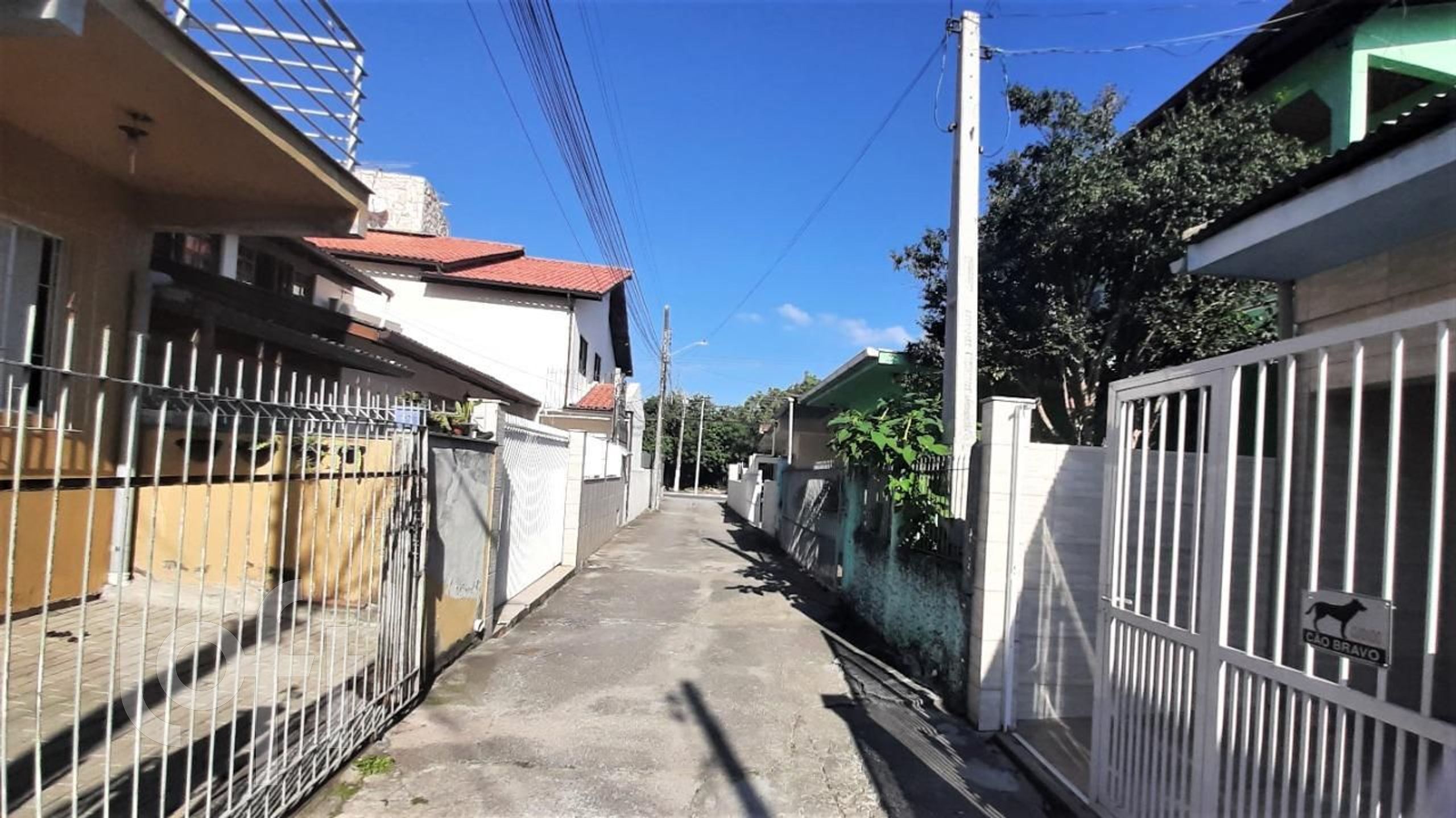 Casa à venda em Ponte do Imaruim com 68 m², 3 quartos, 1 vaga