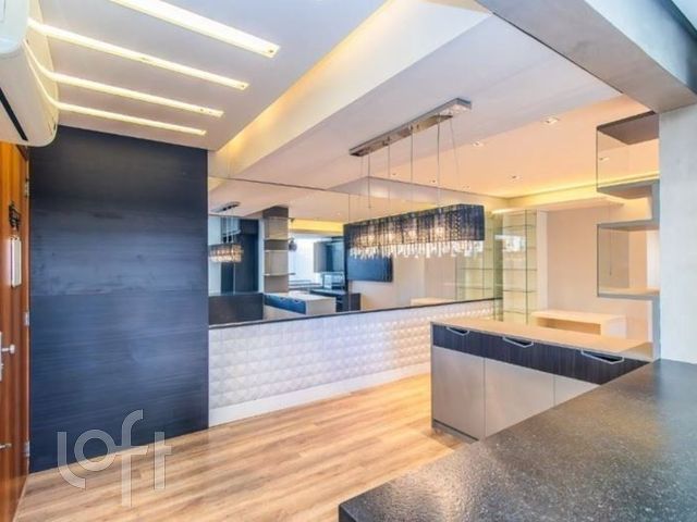 Apartamento com 79m², 2 dormitórios, 2 suítes, 1 vaga, São João em Porto Alegre