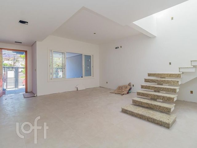 Casa com 144m², 3 dormitórios, 3 suítes, 2 vagas, Chácara das Pedras em Porto Alegre