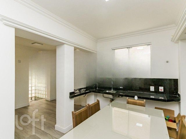 Apartamento com 88m², 2 dormitórios, Cidade Baixa em Porto Alegre