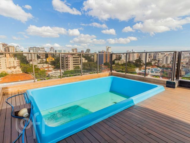 Apartamento com 211m², 3 dormitórios, 1 suíte, 3 vagas, São João em Porto Alegre