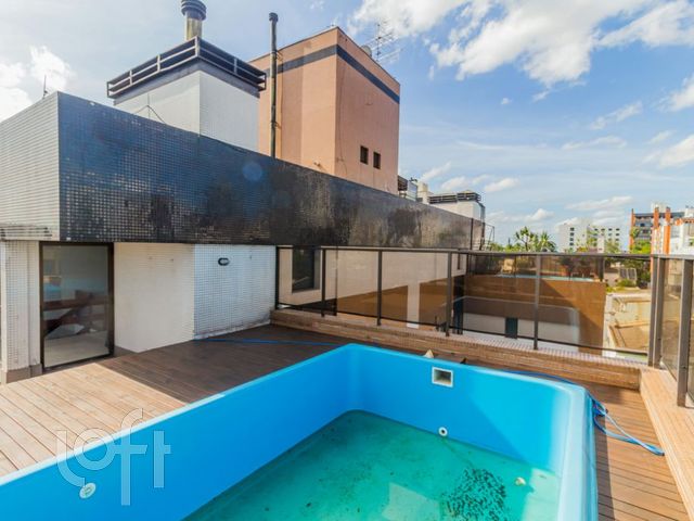 Apartamento com 211m², 3 dormitórios, 1 suíte, 3 vagas, São João em Porto Alegre