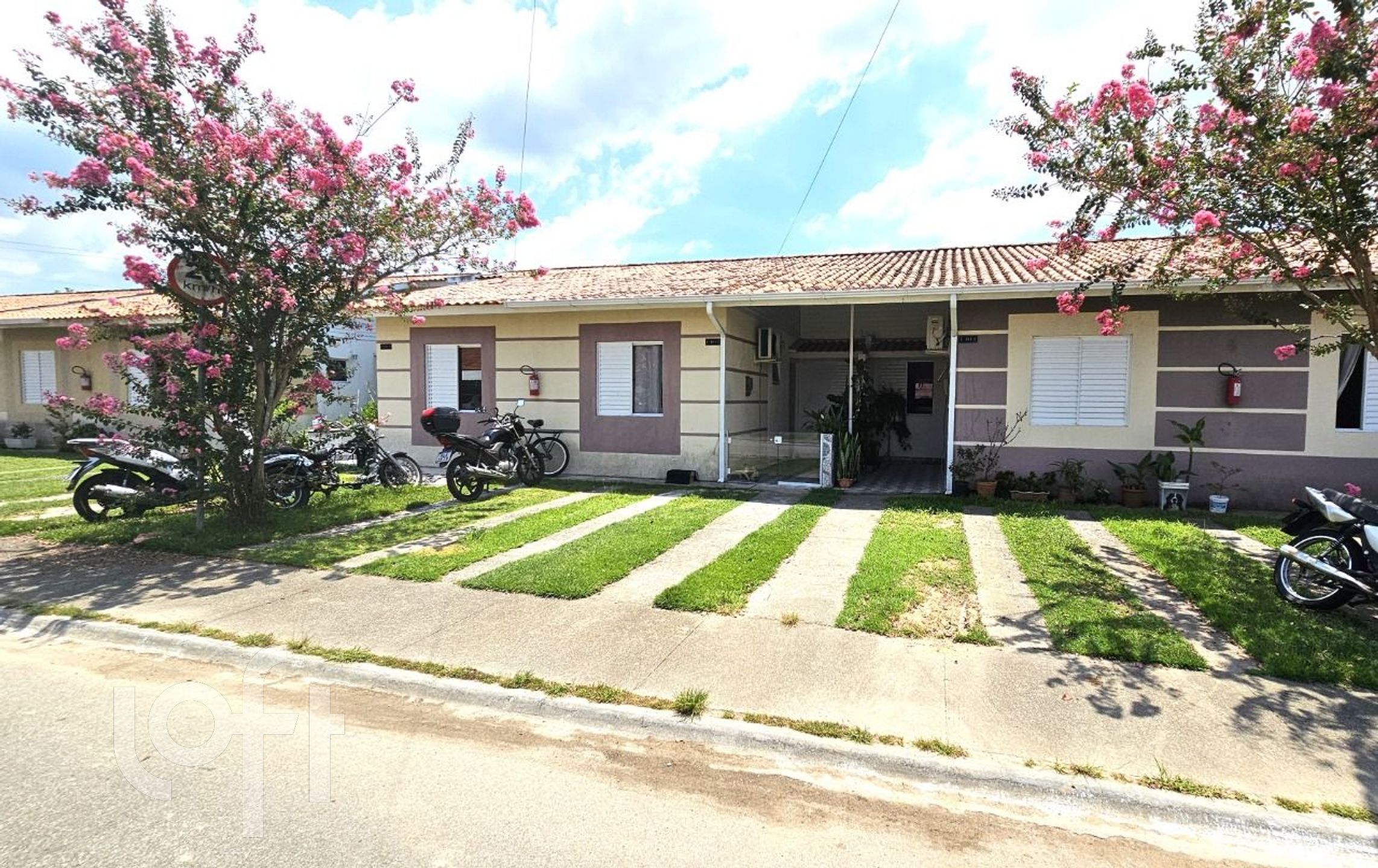 Casa à venda em Bela Vista com 102 m², 3 quartos, 2 vagas