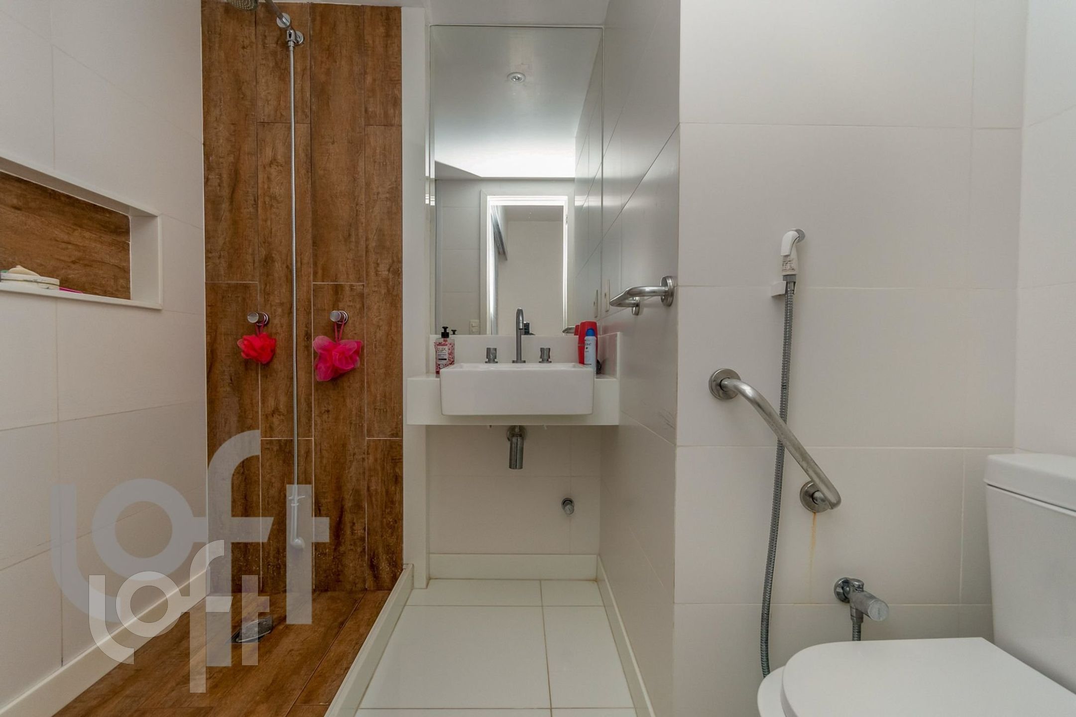 Apartamento à venda com 3 quartos, 369m² - Foto 2