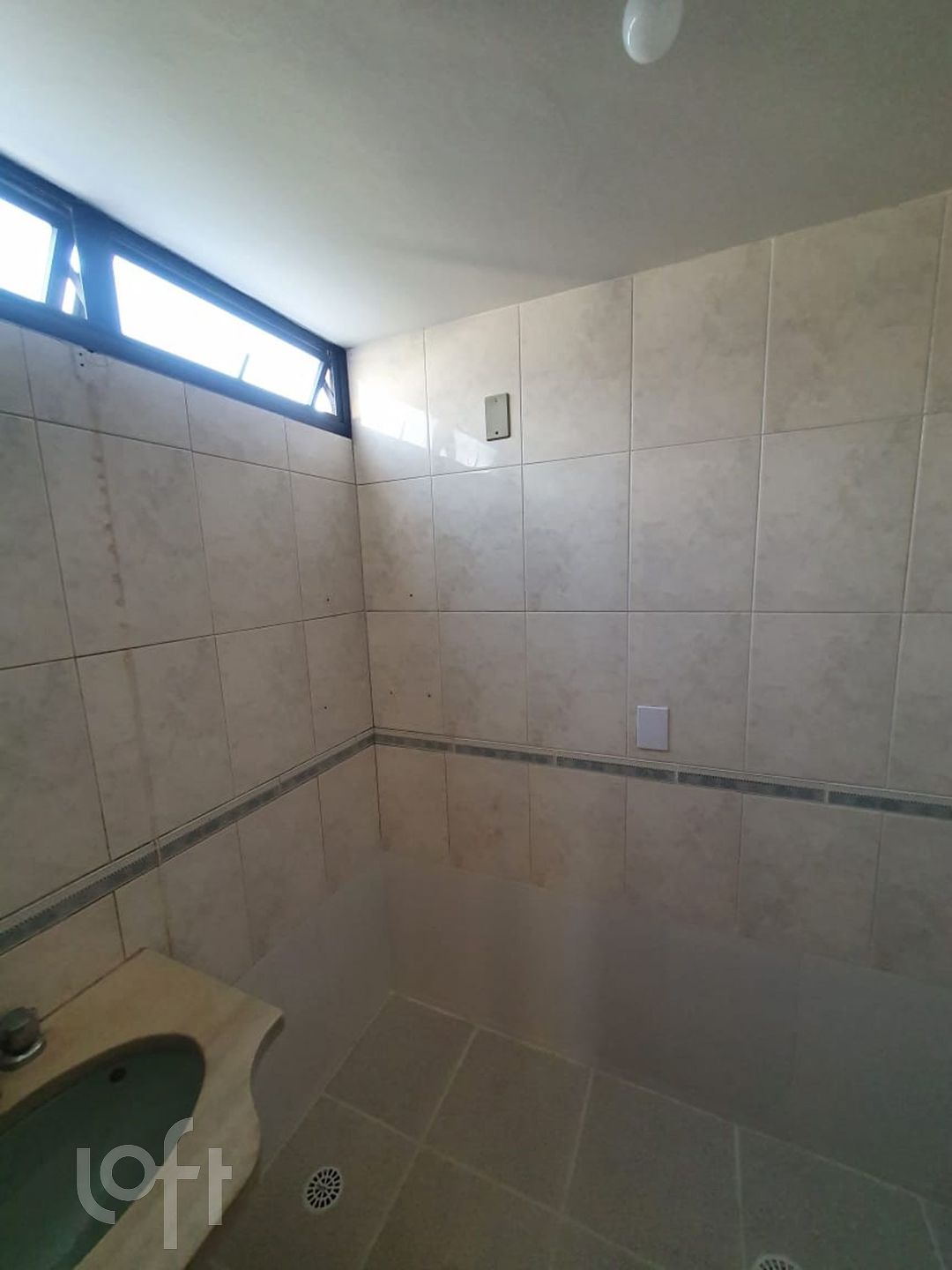 Apartamento à venda com 3 quartos, 75m² - Foto 17