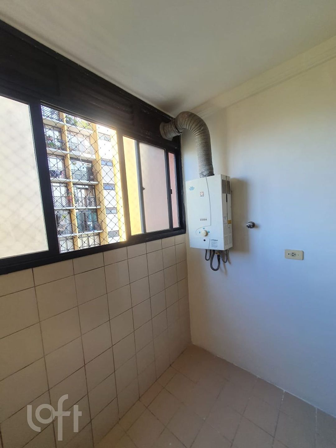 Apartamento à venda com 3 quartos, 75m² - Foto 11