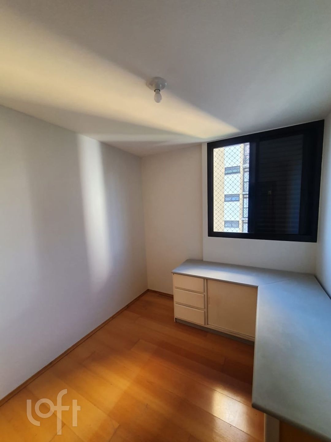 Apartamento à venda com 3 quartos, 75m² - Foto 4