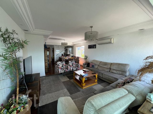 Apartamento com 357m², 5 dormitórios, 1 suíte, 3 vagas, Petrópolis em Porto Alegre