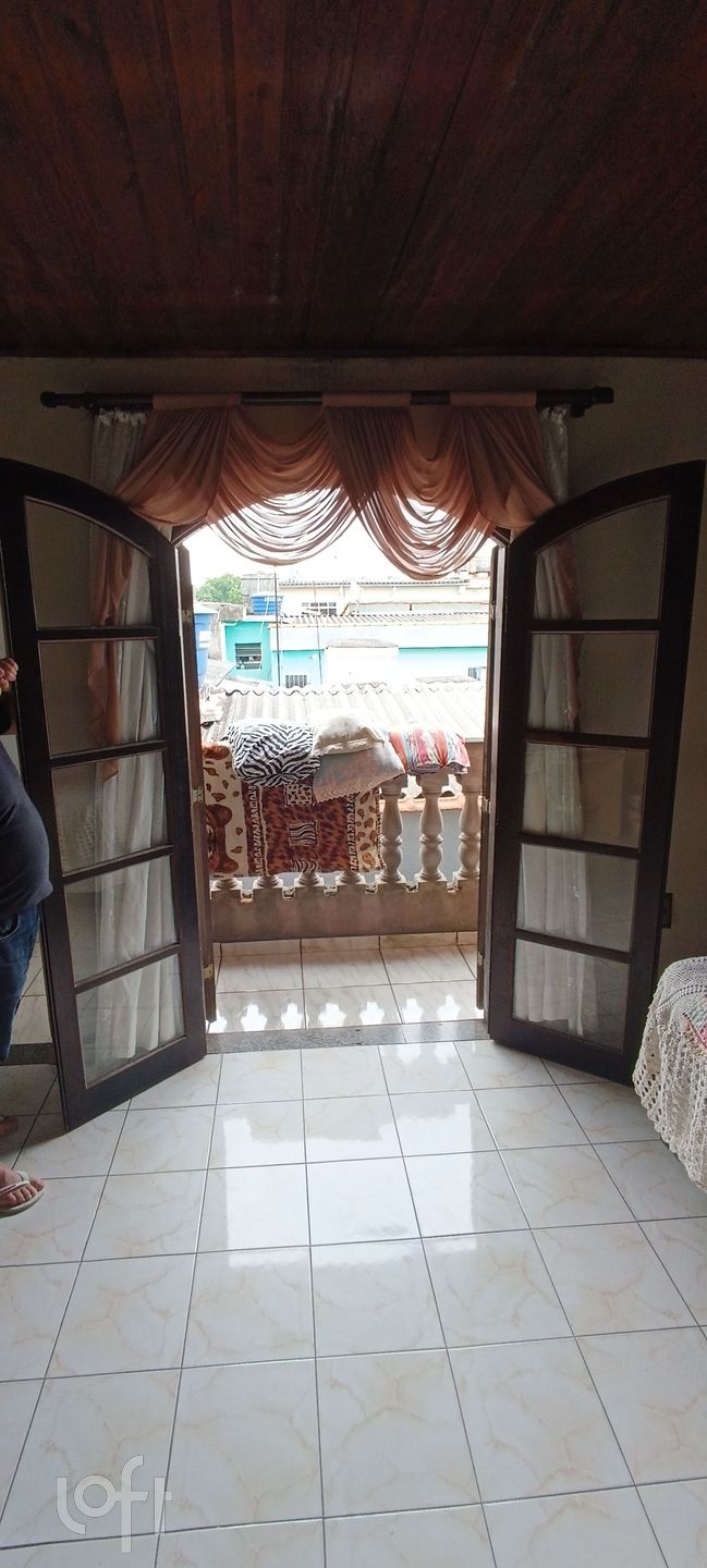 Casa à venda com 5 quartos, 280m² - Foto 5